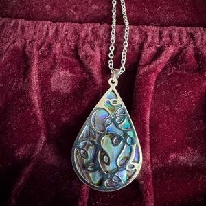 Abalone Shell Teardrop Pendant Necklace